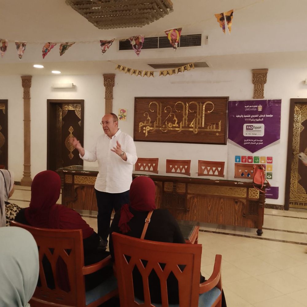 نقاش مع المشاركات